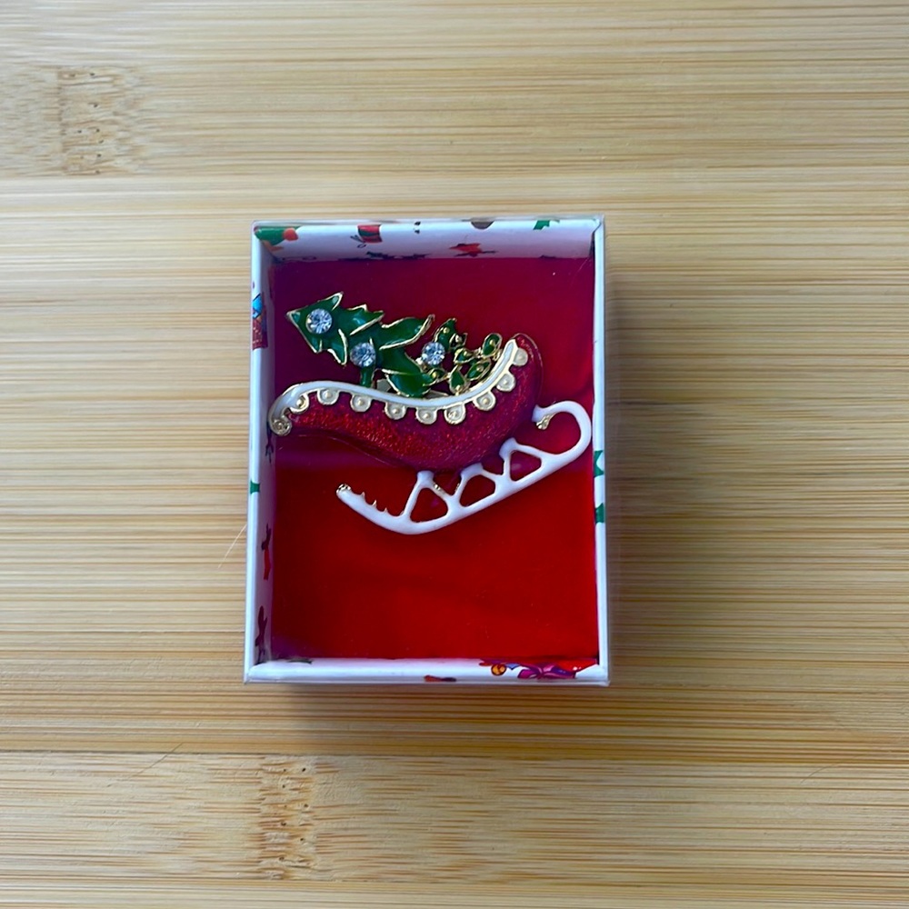Christmas brooch